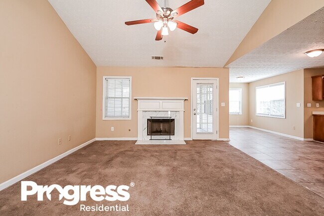 Foto del edificio - 220 Pebble Brooke Ct