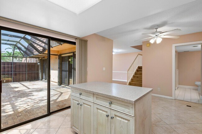 Foto del edificio - 4 Atrium Cir