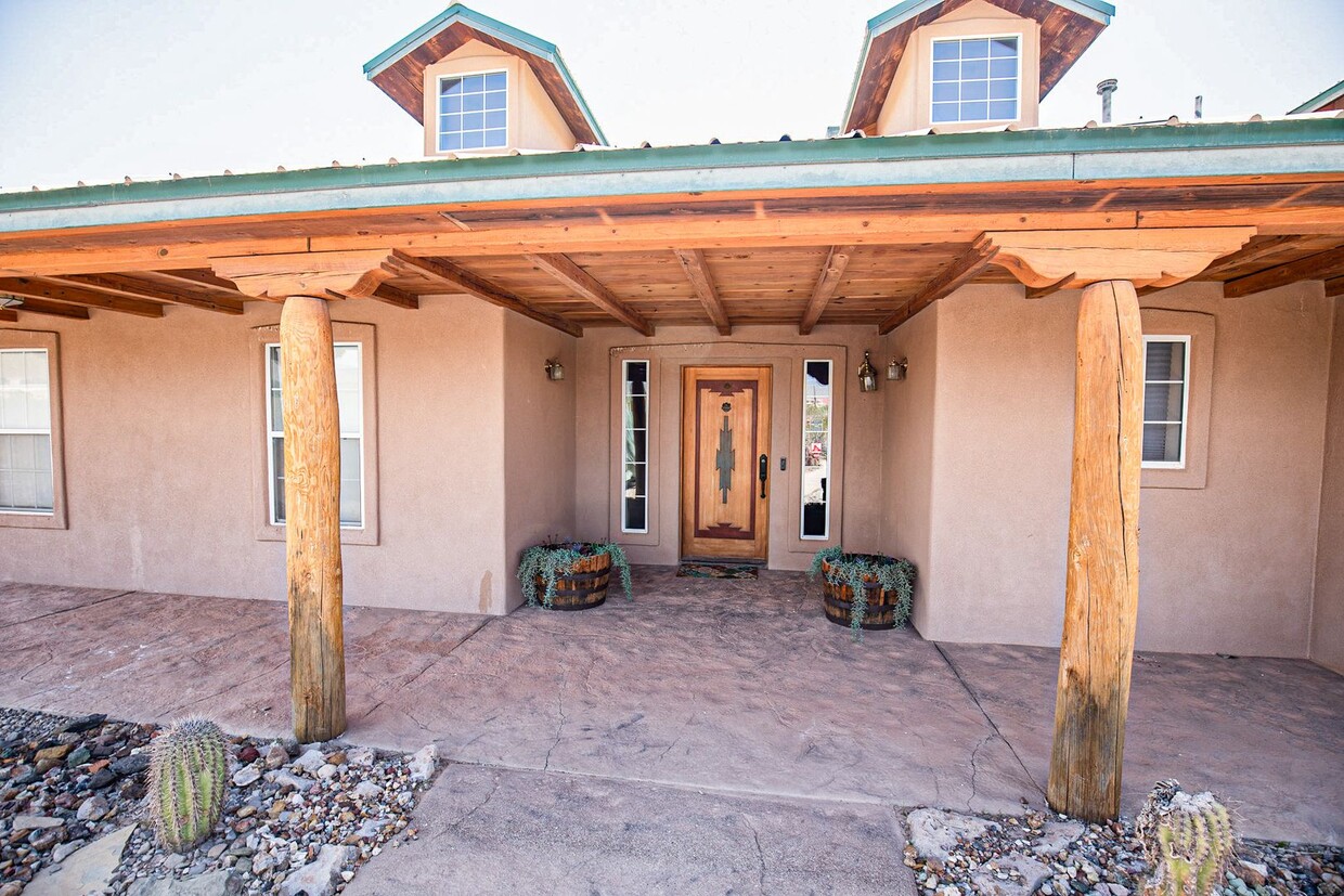 27 Puebla, La Luz, NM 88337 - House Rental in La Luz, NM | Apartments.com