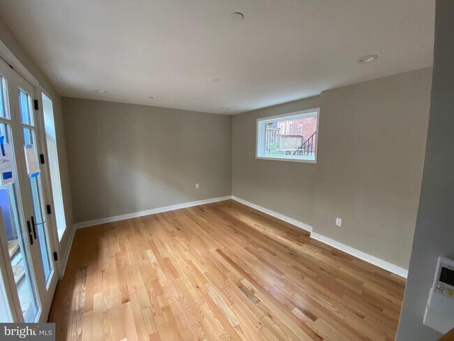 Foto del edificio - 2114 Manning St