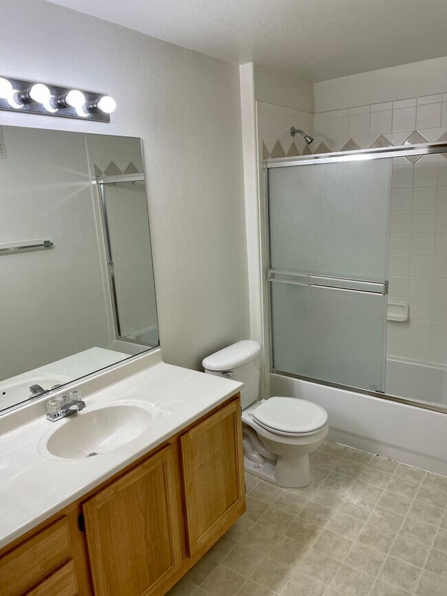 Foto del edificio - Broomfield Ranch Condo