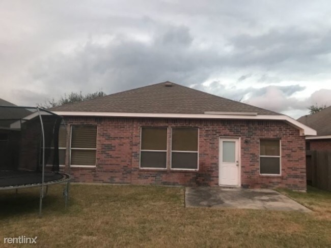 Foto del edificio - 3 br, 2 bath House - 15918 Hidden Crest Dr