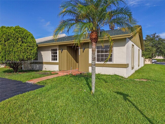 Foto del edificio - 12031 SW 110th St Cir E