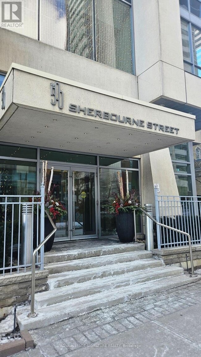 Photo du bâtiment - 500 Sherbourne St