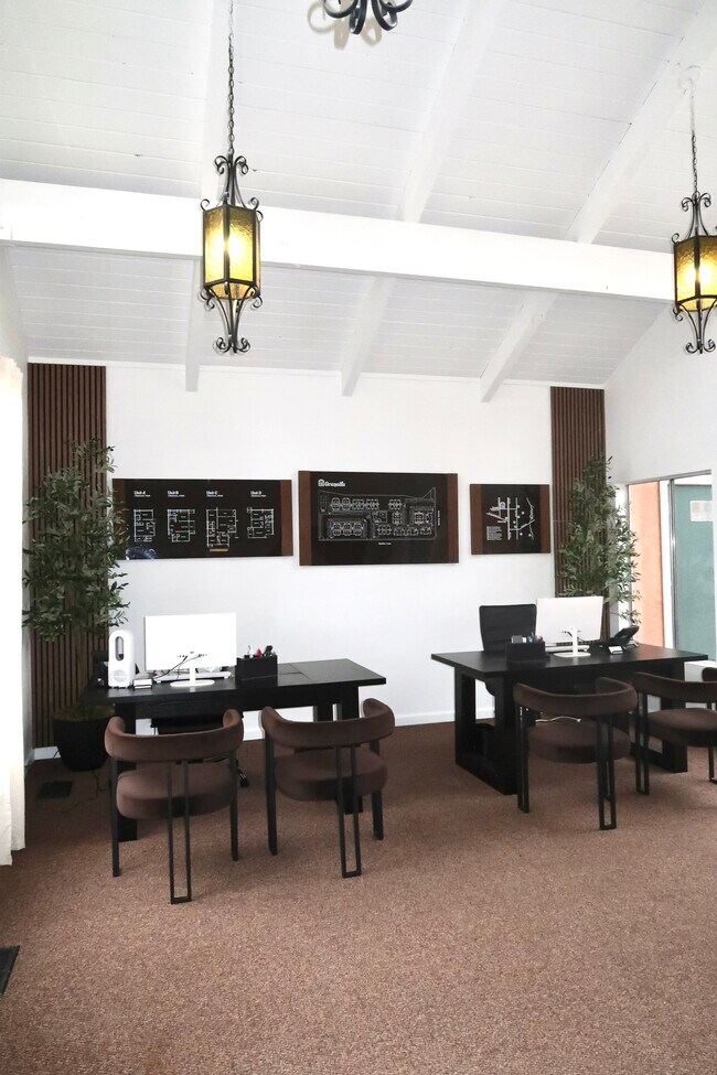Bienvenido a nuestra oficina de arrendamiento - The Granada Apartments