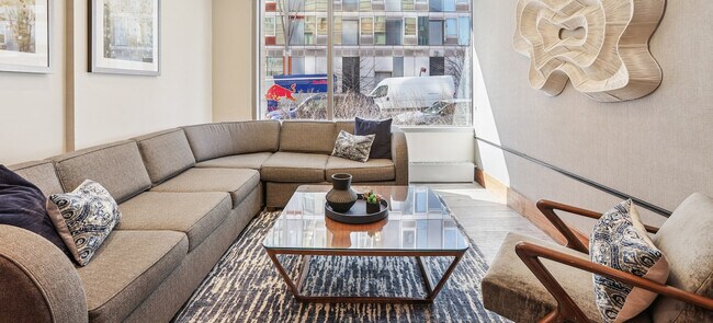 Foto del edificio - 4-75-75 48th Ave