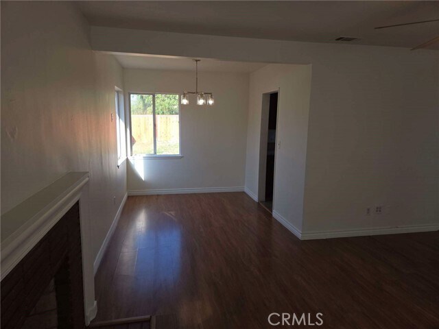 Foto del edificio - 8232 Malven Ave