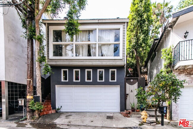 Building Photo - 8869 Lookout Mountain Ave