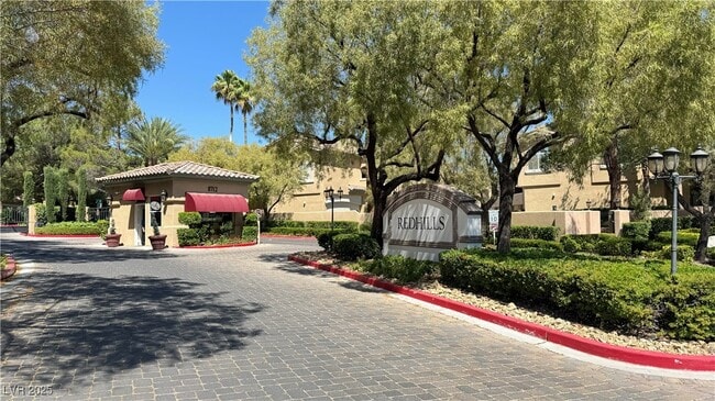 Building Photo - 8720 Red Brook Dr