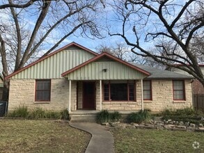 Building Photo - 3803 Avenue G