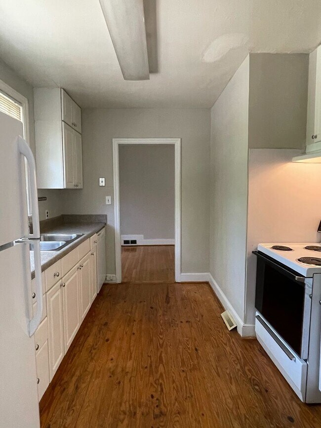 Foto del edificio - Located in Forest Acres