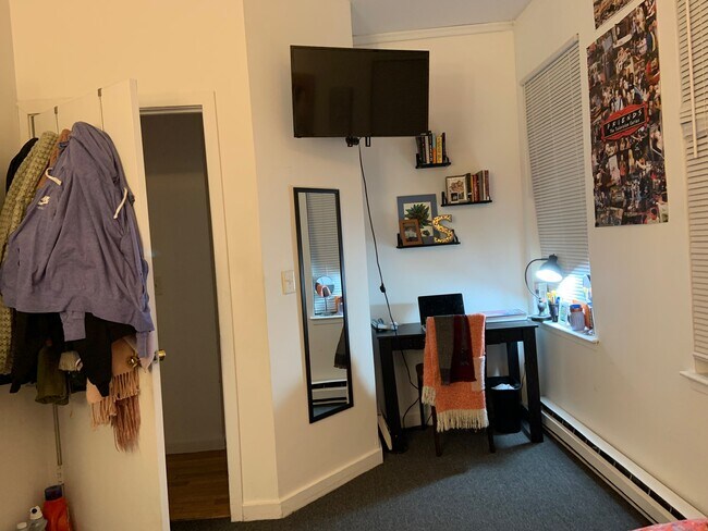 Building Photo - 774 Columbus Ave