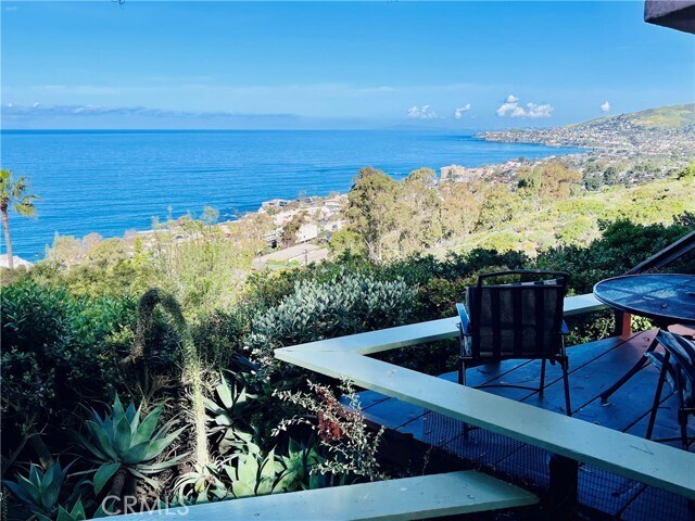 Foto del edificio - 2399 San Clemente St
