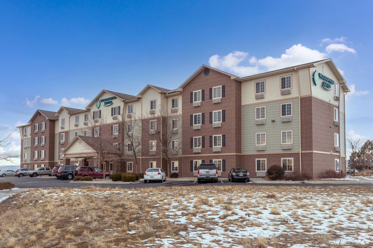 Furnished Studio Apartments in Loveland, CO