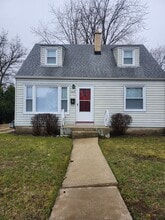 Building Photo - 3417 N 97th St