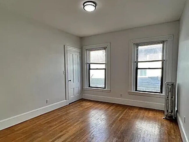 Foto del edificio - 36 Cedar St