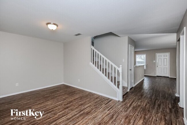 Foto del edificio - 312 Heritage Dr