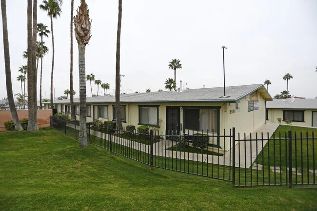 Foto del edificio - 2601 Columbus St