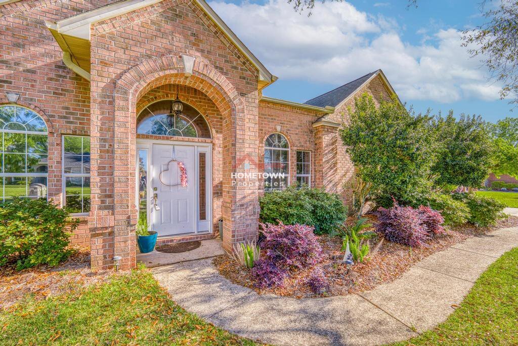 3074 Killarney Dr, Pace, FL 32571 Room for Rent in Pace, FL