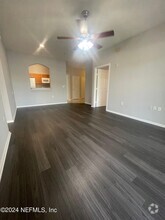 Building Photo - 7990 Baymeadows Cir E