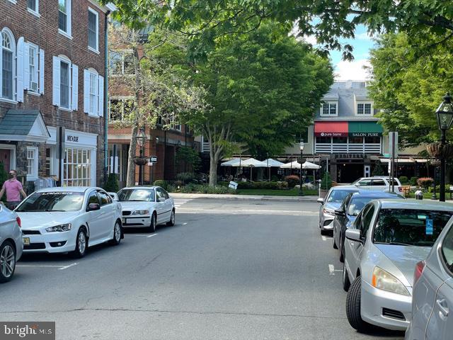 Building Photo - 71 Palmer Square W