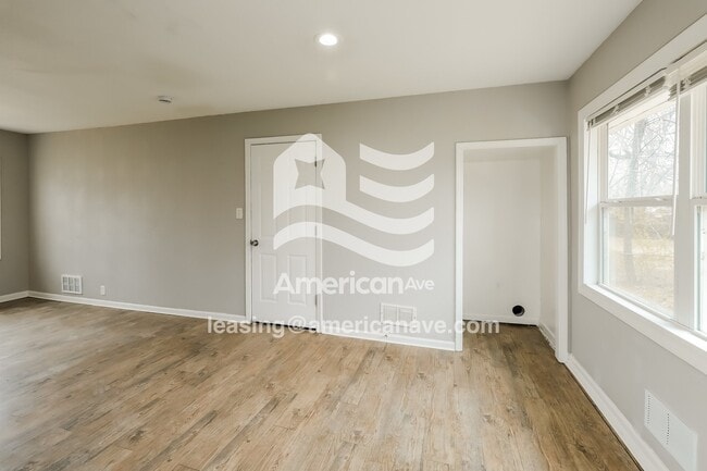Building Photo - 11117 Bristol Terrace