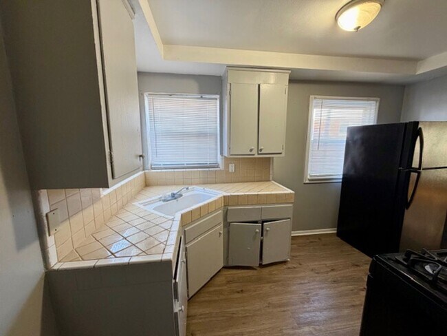 Foto del edificio - 3 Bedroom 1 and 1/2 Bath Home for Lease. Welcome Section 8