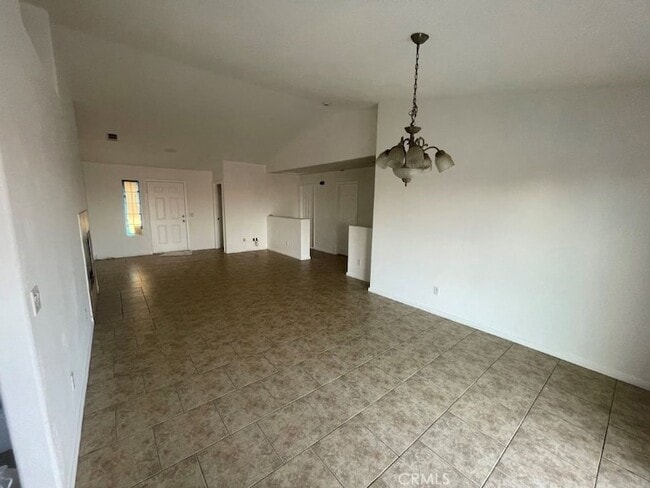 Building Photo - 16392 Appletree Ln