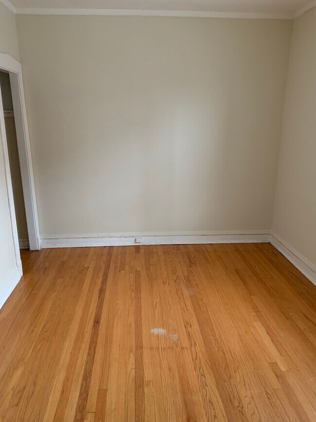 Building Photo - 4022 N Mozart St