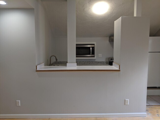 Foto del edificio - 406 W Maple St