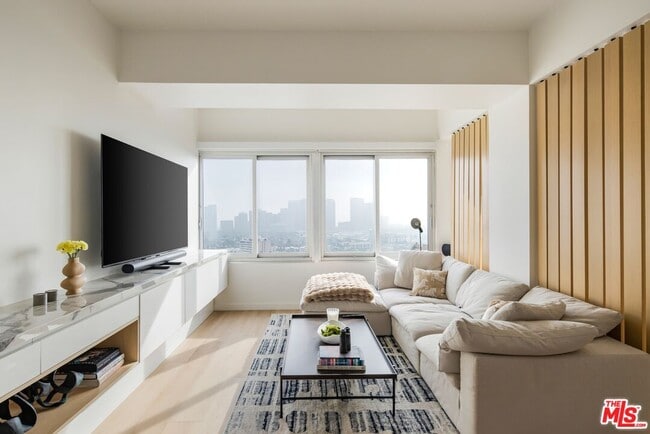 Building Photo - 10501 Wilshire Blvd