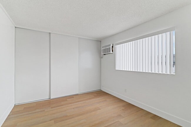 Building Photo - Terre at Bostonia