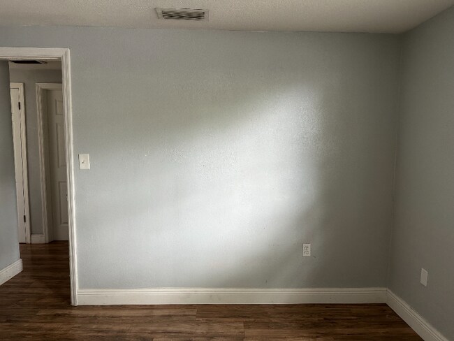 Building Photo - 1350 Brixton Ln