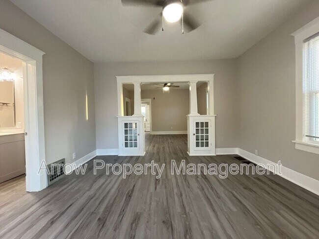 Foto del edificio - 1201 Charleston St