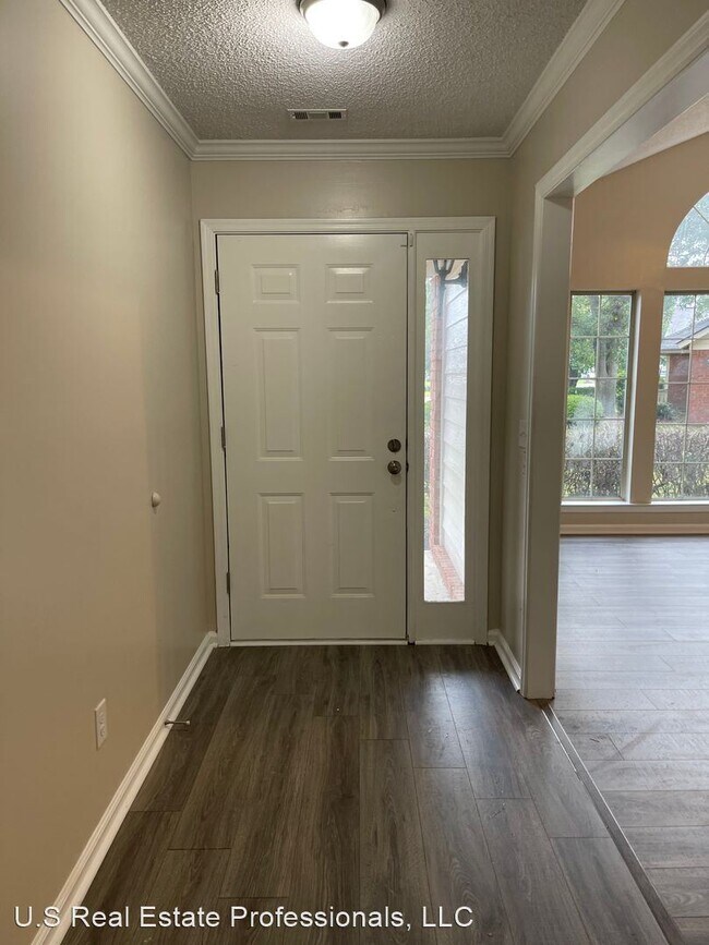 Building Photo - 3 br, 2 bath House - 525 Maxwelton Circle