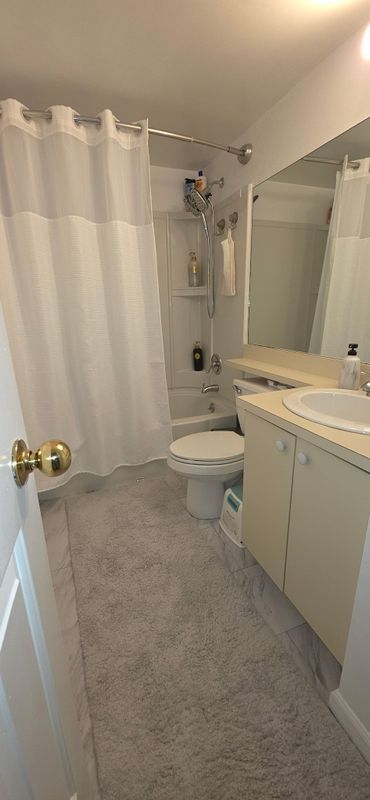 Foto principal - 97 Highland Rd