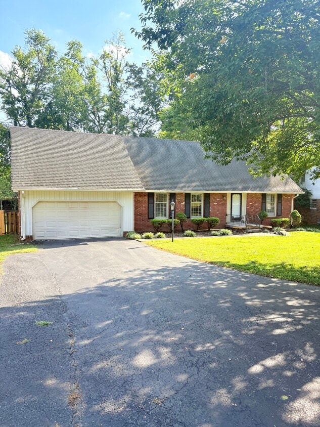 Primary Photo - 2729 Utah Dr