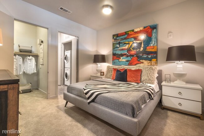 Foto del edificio - 2 br, 2 bath Flat - 4025 N Central Expy