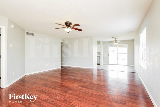 Building Photo - 21036 N 34th Dr