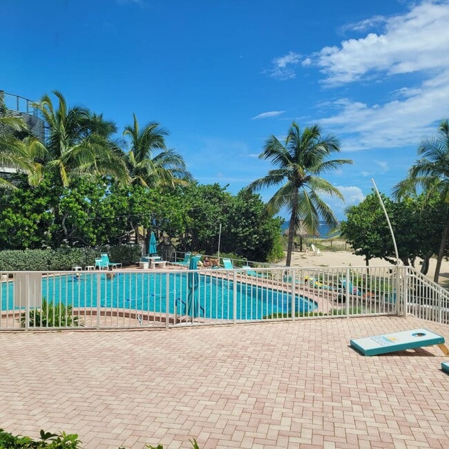 Foto del edificio - 710 N Ocean Blvd