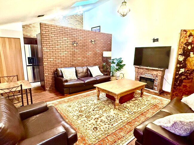 Foto del edificio - 1275 Periwinkle Pl