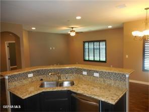 Building Photo - 15664 Christian Castle