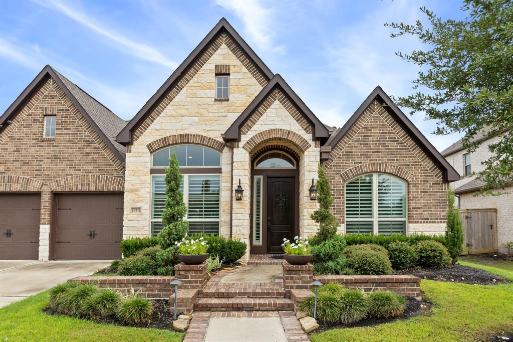 Foto principal - 19219 Spotted Bass Ln