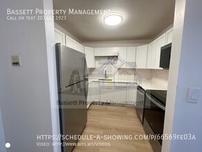 Building Photo - 30 Stoneycrest Dr