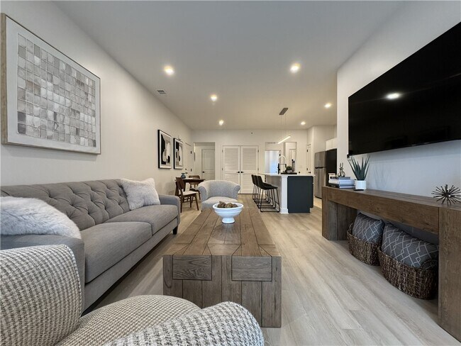 Foto del edificio - 601 Erie Rdg Dr