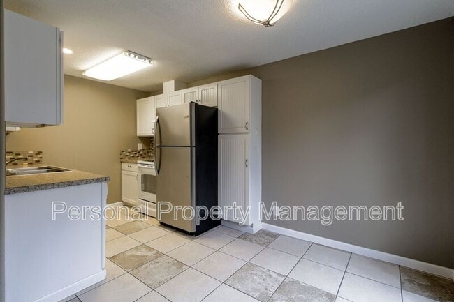 Foto del edificio - 1107 NW 8th Ave