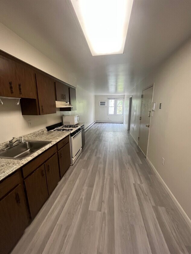 Foto principal - 169 20th St