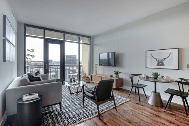 Model Living Room - Gables Vista