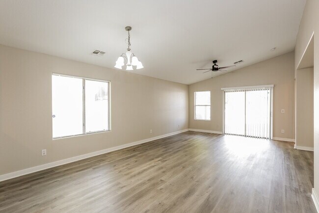Building Photo - 41842 W Avella Dr