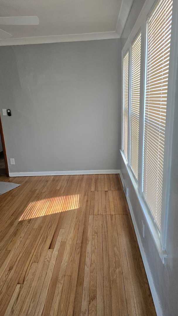 Building Photo - 11926 S La Salle St